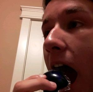 Meet your Posher, Eden